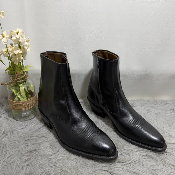 Other - Vintage ankle boots